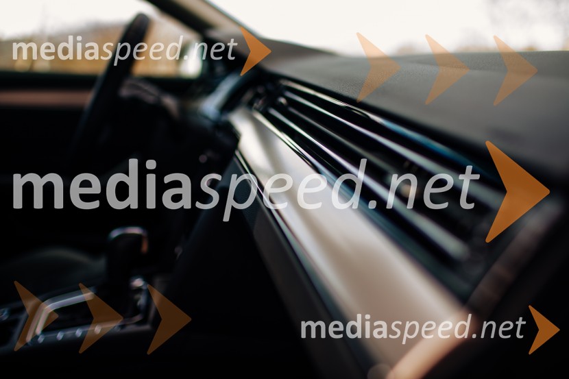 VW Passat Variant EleganceVW Passat Variant Elegance 2.0 TDI