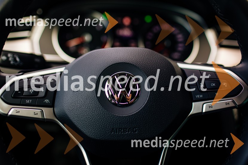 VW Passat Variant EleganceVW Passat Variant Elegance 2.0 TDI