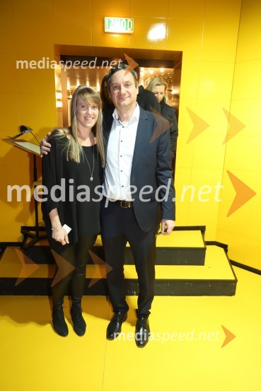  ... ;  Gvido Jemenšek, svetovalec uprave,  Nova KBMPošta, premiera absurdno tragične komedije v SNG Maribor