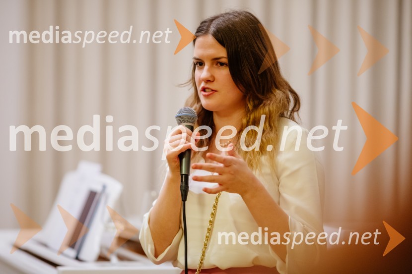  Vaneja Steyer, Steyer VinaKruh in vino, Tomaž Kavčič in Petar Grašo na posestvu Steyer