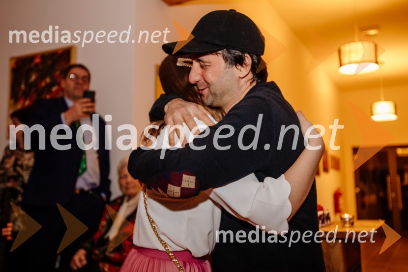  Vaneja Steyer, Steyer Vina;  Tomaž Kavčič, kuharski mojster, Pri Lojzetu, Zemono, podpredsednik BASSKruh in vino, Tomaž Kavčič in Petar Grašo na posestvu Steyer