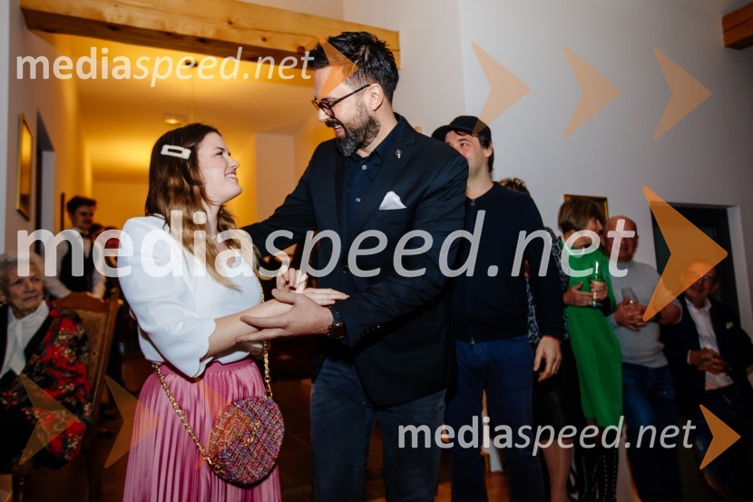  Vaneja Steyer, Steyer Vina;  Petar Grašo, pevecKruh in vino, Tomaž Kavčič in Petar Grašo na posestvu Steyer