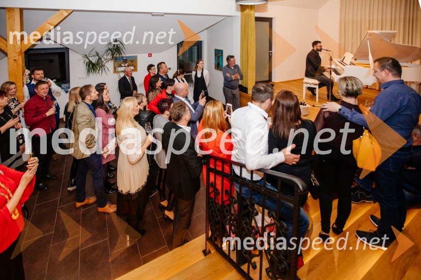 Kruh in vino, Tomaž Kavčič in Petar Grašo na posestvu Steyer