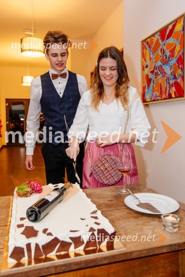  Mark Steyer, Steyer Vina;  Vaneja Steyer, Steyer VinaKruh in vino, Tomaž Kavčič in Petar Grašo na posestvu Steyer