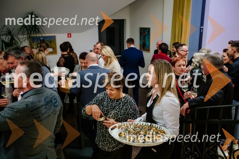 Kruh in vino, Tomaž Kavčič in Petar Grašo na posestvu Steyer