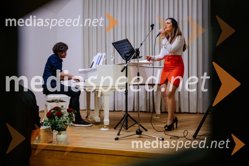 Kruh in vino, Tomaž Kavčič in Petar Grašo na posestvu Steyer