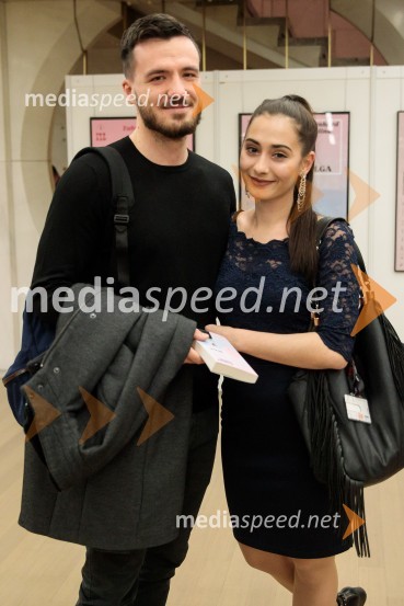  ... ;  Klara Širovnik, VečerFabula - Otvoritev Festivala literature sveta