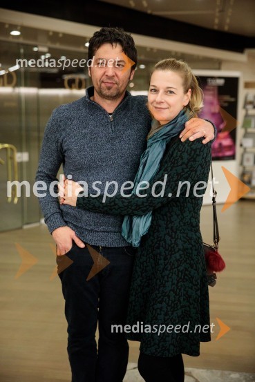  ... ;  Barbara Cerar, igralkaFabula - Otvoritev Festivala literature sveta