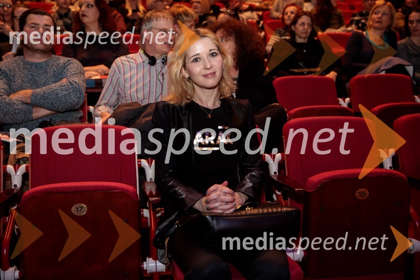  Eva Mahkovic, dramaturginjaFabula - Otvoritev Festivala literature sveta