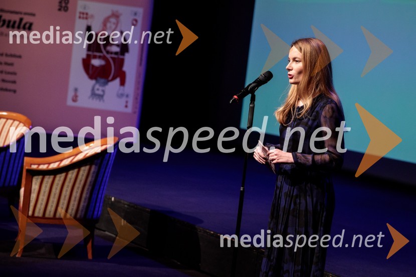  Manca G. Renko, zgodovinarka in publicistkaFabula - Otvoritev Festivala literature sveta