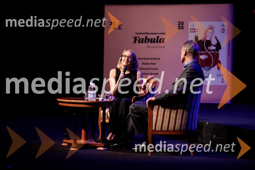  Ksenija Horvat,  novinarka in voditeljica;  Bernhard Schlink, pisateljFabula - Otvoritev Festivala literature sveta