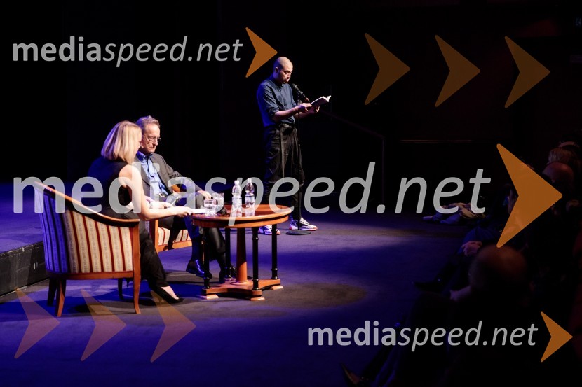  Ksenija Horvat,  novinarka in voditeljica;  Bernhard Schlink, pisatelj;  Benjamin Krnetić, igralecFabula - Otvoritev Festivala literature sveta