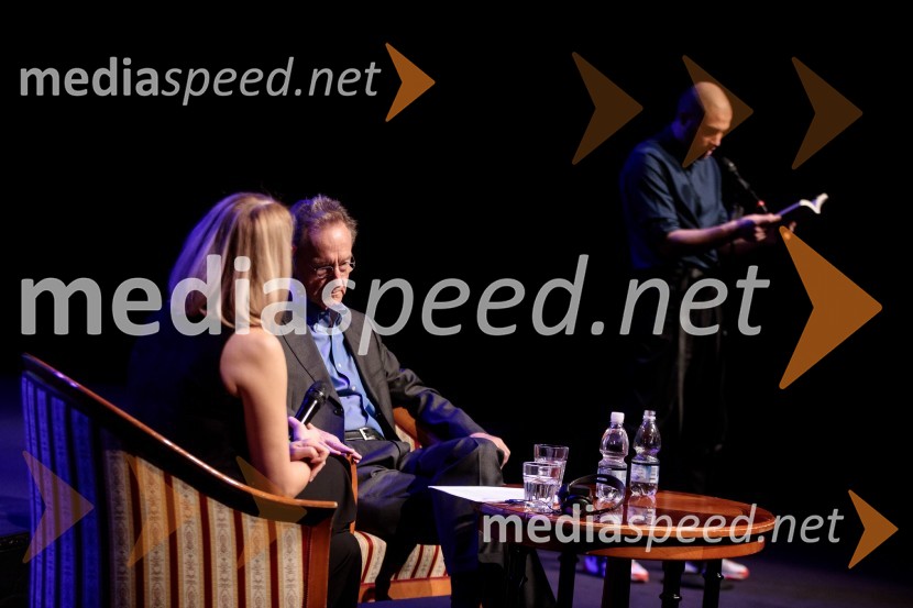  Ksenija Horvat,  novinarka in voditeljica;  Bernhard Schlink, pisatelj;  Benjamin Krnetić, igralecFabula - Otvoritev Festivala literature sveta