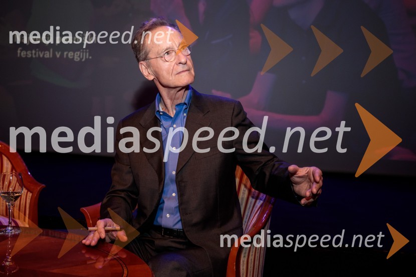  Bernhard Schlink, pisateljFabula - Otvoritev Festivala literature sveta