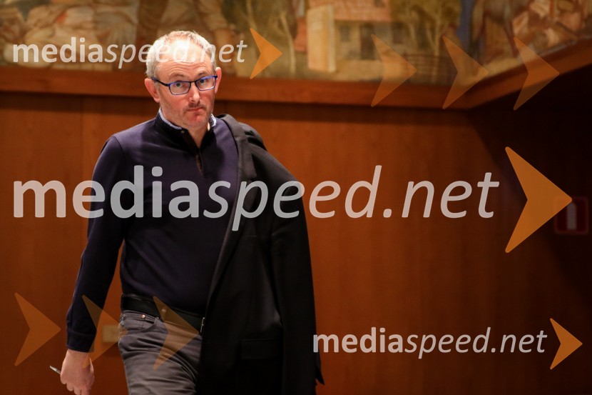  Franc Trček, poslanec DZ RSNadaljevanje seje Državnega zbora