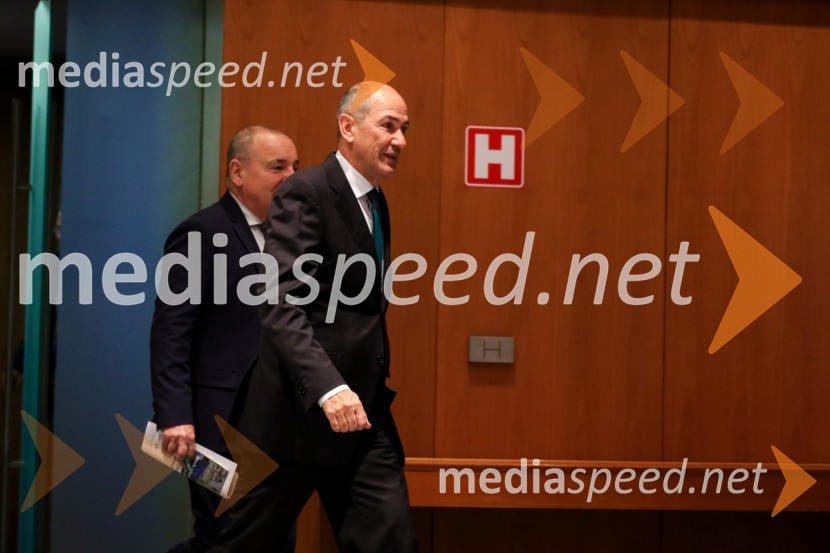  Janez Janša, predsednik SDSNadaljevanje seje Državnega zbora