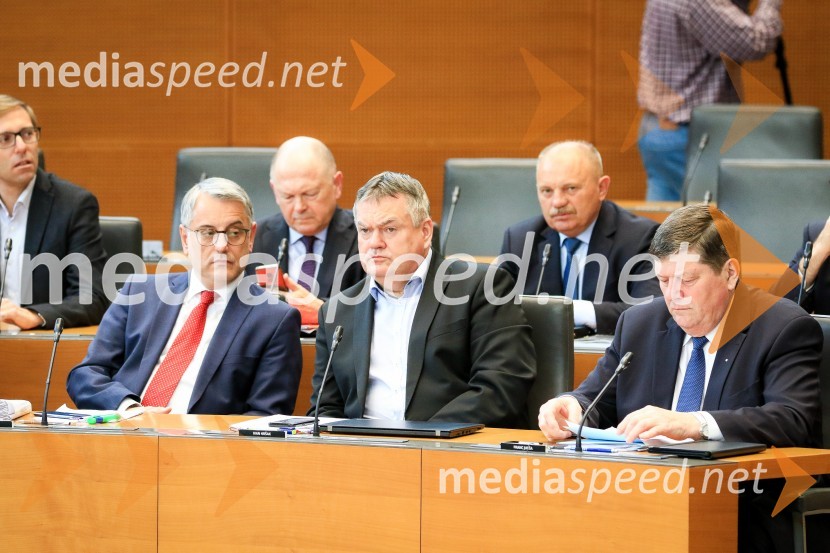  Matjaž Han, poslanec SD;  ... ;  ... Nadaljevanje seje Državnega zbora