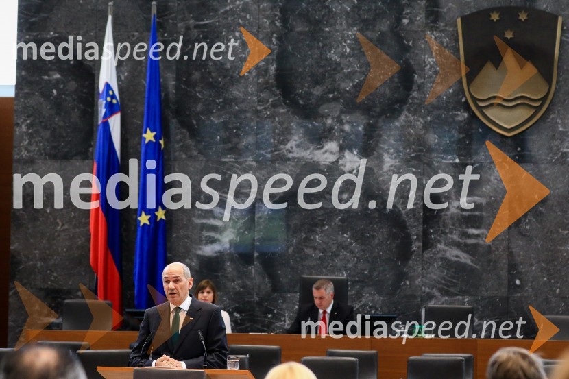  Janez Janša, predsednik SDSNadaljevanje seje Državnega zbora