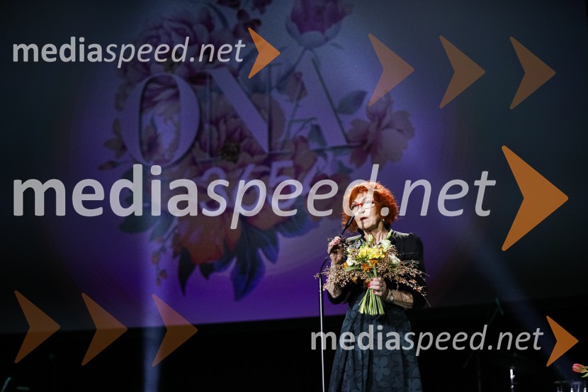  Jožica Maučec Zakotnik,  dr. med. spec., državna sekretarka na ministrstvu za zdravje Ona desetletja je Jožica Maučec Zakotnik