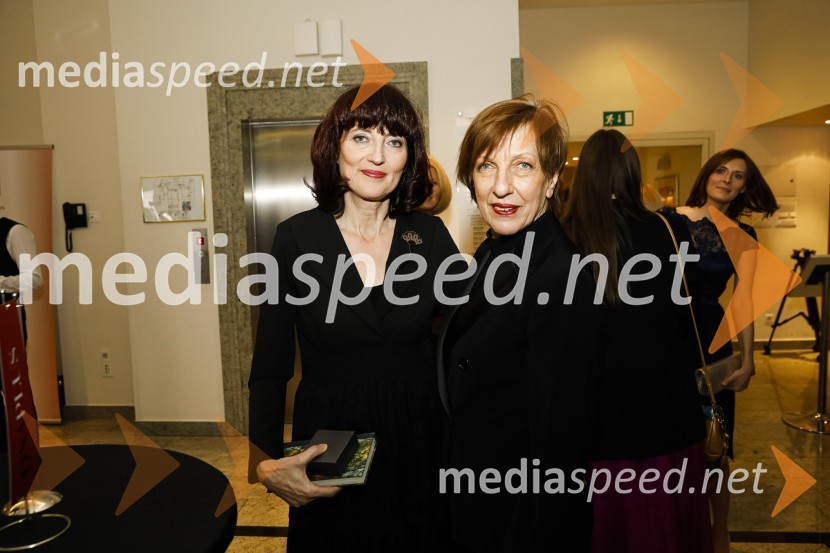  Sabina Obolnar, odgovorna urednica One in Onaplus;  Vika  Potočnik, direktorica Pionirskega domaOna desetletja je Jožica Maučec Zakotnik