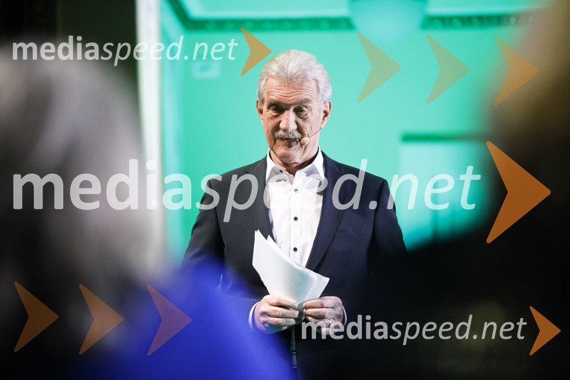  Slavko Bobovnik, novinar in TV voditeljOna desetletja je Jožica Maučec Zakotnik