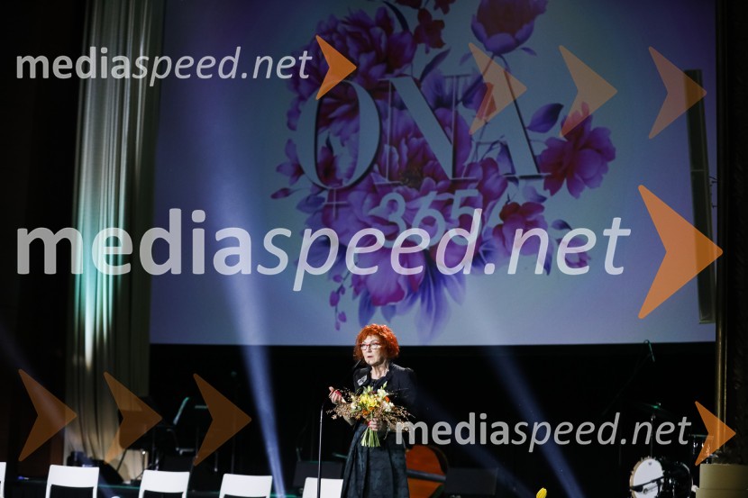  Jožica Maučec Zakotnik,  dr. med. spec., državna sekretarka na ministrstvu za zdravje Ona desetletja je Jožica Maučec Zakotnik