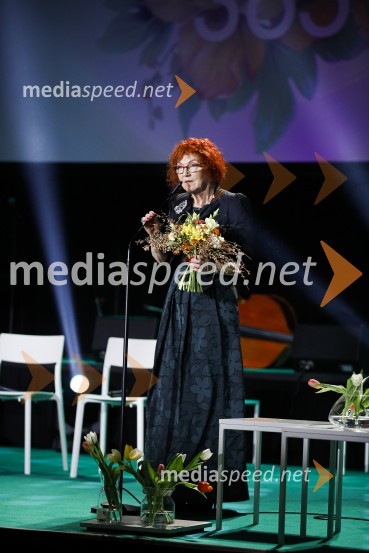  Jožica Maučec Zakotnik,  dr. med. spec., državna sekretarka na ministrstvu za zdravje Ona desetletja je Jožica Maučec Zakotnik