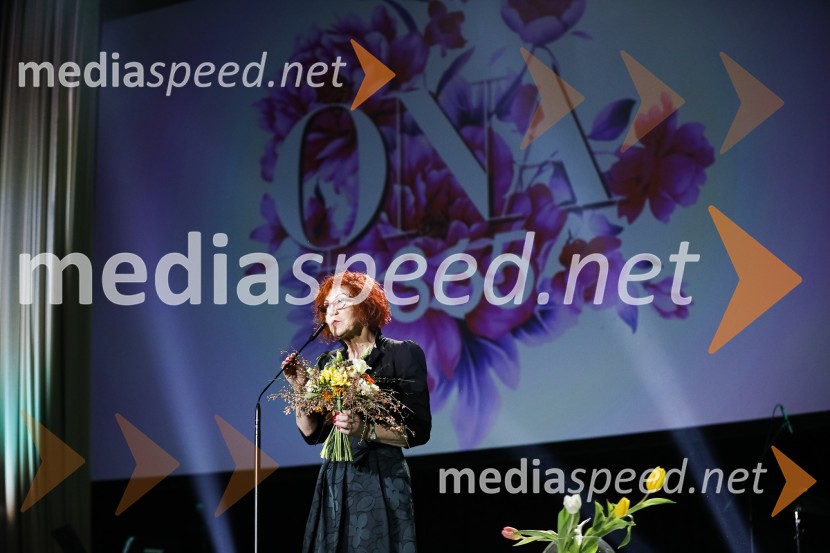  Jožica Maučec Zakotnik,  dr. med. spec., državna sekretarka na ministrstvu za zdravje Ona desetletja je Jožica Maučec Zakotnik