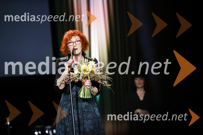  Jožica Maučec Zakotnik,  dr. med. spec., državna sekretarka na ministrstvu za zdravje Ona desetletja je Jožica Maučec Zakotnik