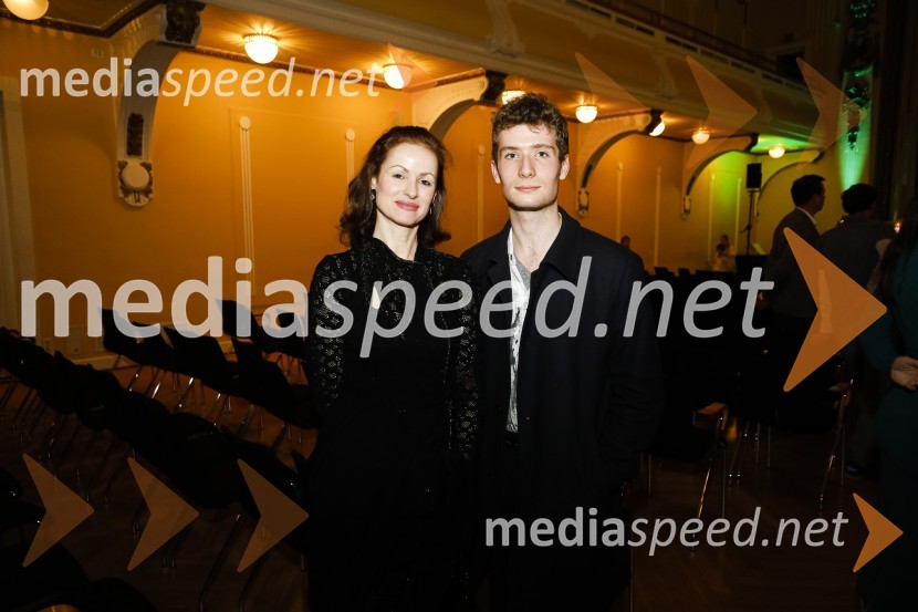 Ona desetletja je Jožica Maučec Zakotnik