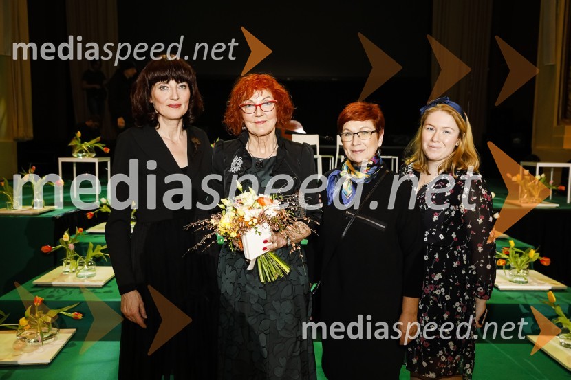  Sabina Obolnar, odgovorna urednica One in Onaplus;  Jožica Maučec Zakotnik,  dr. med. spec., državna sekretarka na ministrstvu za zdravje ;  ... ;  ... Ona desetletja je Jožica Maučec Zakotnik