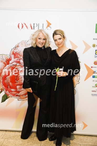  Alenka Godec, pevka;  Bernarda Žarn, voditeljicaOna desetletja je Jožica Maučec Zakotnik