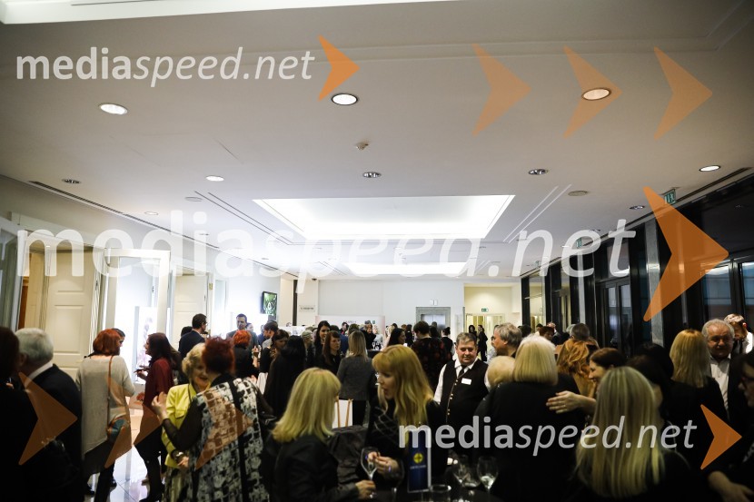 Ona desetletja je Jožica Maučec Zakotnik