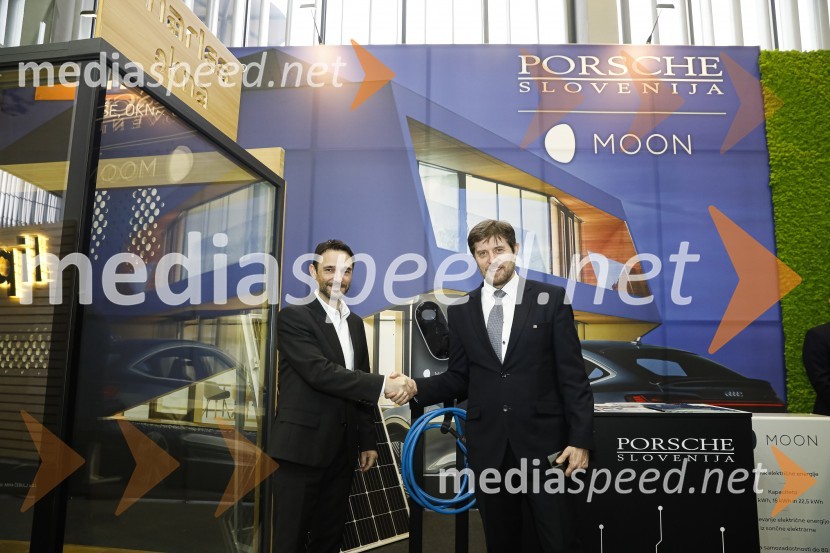  Danilo Ferjančič, generalni direktor Porsche Slovenija d.o.o;  ... Tiskovna konferenca podjetij Porsche Slovenija in Marles hiše
