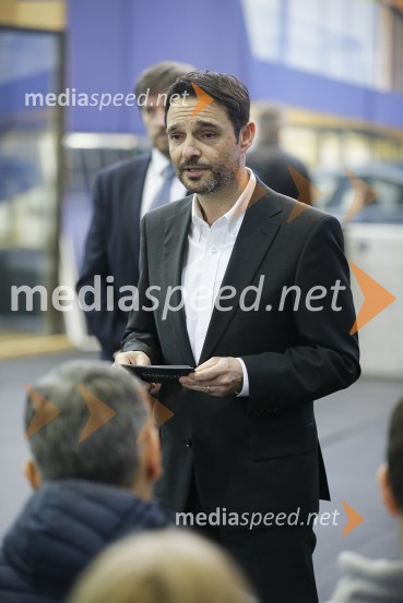  Danilo Ferjančič, generalni direktor Porsche Slovenija d.o.oTiskovna konferenca podjetij Porsche Slovenija in Marles hiše