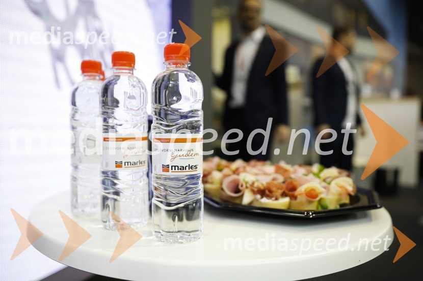 Tiskovna konferenca podjetij Porsche Slovenija in Marles hiše