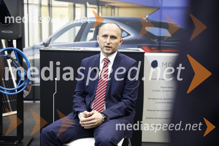 Tiskovna konferenca podjetij Porsche Slovenija in Marles hiše