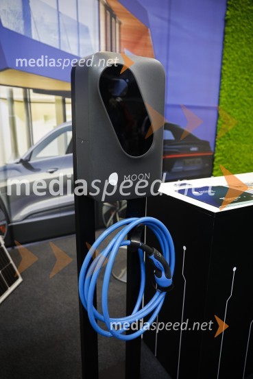 Tiskovna konferenca podjetij Porsche Slovenija in Marles hiše