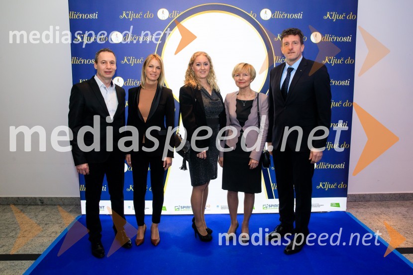  ... ;  ... ;  ... ;  ... ;  Andrej  Poklič, GKN Driveline SlovenijaPodelitev priznanja RS za poslovno odličnost