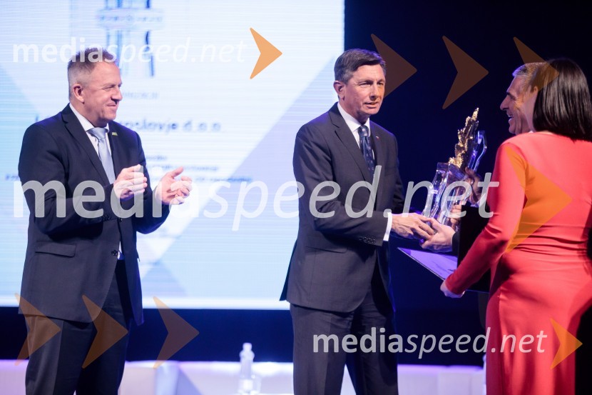  Zdravko Počivalšek, minister za gospodarski razvoj in tehnologijo;  Borut Pahor, predsednik Republike Slovenije;  ... Podelitev priznanja RS za poslovno odličnost
