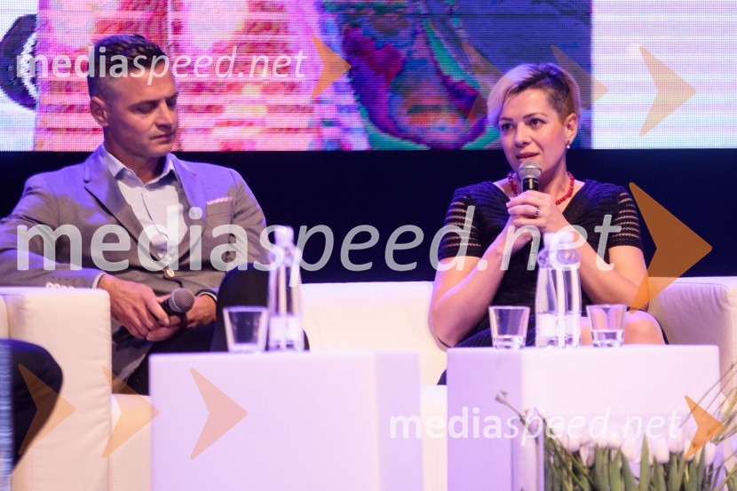  Damir Skomina, nogometni sodnik; dr. Aida  Kamišalić Latifić,  Fakulteta za elektrotehniko, računalništvo in informatiko, Univerza v MariboruPodelitev priznanja RS za poslovno odličnost