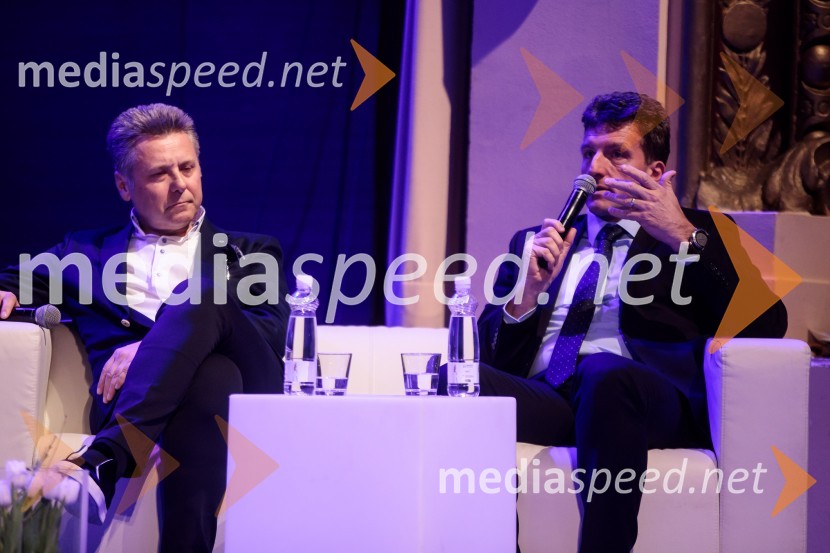 prof. dr. Uroš Ahčan, specialist plastične kirurgije;  Andrej  Poklič, GKN Driveline SlovenijaPodelitev priznanja RS za poslovno odličnost