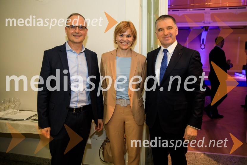  ... ;  ... ;  Marko Lotrič, Lotrič d.o.o. Podelitev priznanja RS za poslovno odličnost