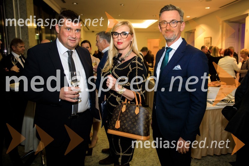  ... ;  ... ;  Marko Lukić, lastnik in direktor družbe Lumar IGPodelitev priznanja RS za poslovno odličnost