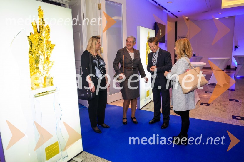 Podelitev priznanja RS za poslovno odličnost