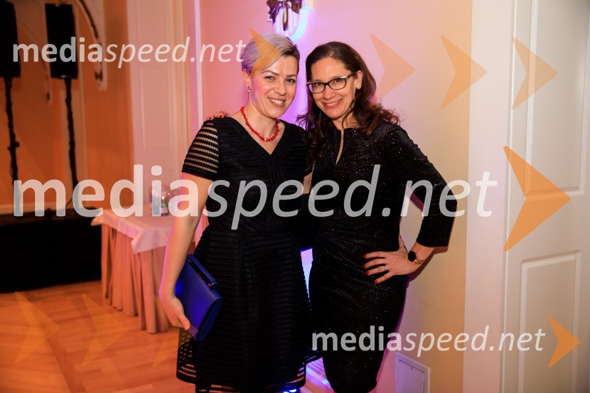 dr. Aida  Kamišalić Latifić,  Fakulteta za elektrotehniko, računalništvo in informatiko, Univerza v Mariboru;  ... Podelitev priznanja RS za poslovno odličnost