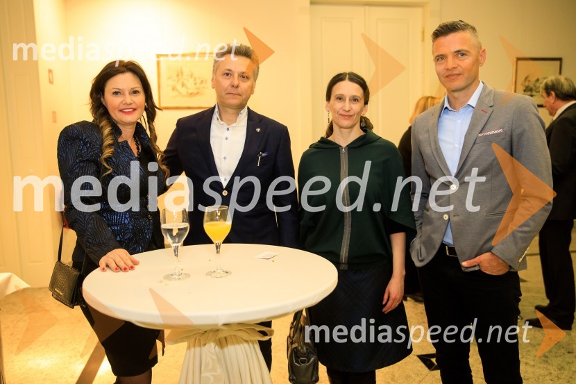 mag. Andreja  Jernejčič, direktorica podjetja Lin&Nil; prof. dr. Uroš Ahčan, specialist plastične kirurgije;  ... ;  Damir Skomina, nogometni sodnikPodelitev priznanja RS za poslovno odličnost