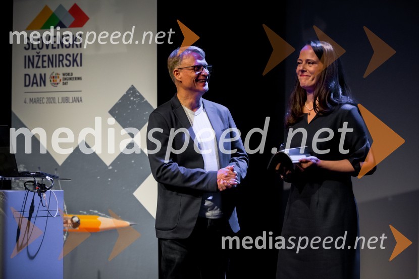  Andrej Ržišnik, direktor podjetja Protim Ržišnik Perc;  Jana Lutovac Lah, voditeljicaSlovenski inženirski dan