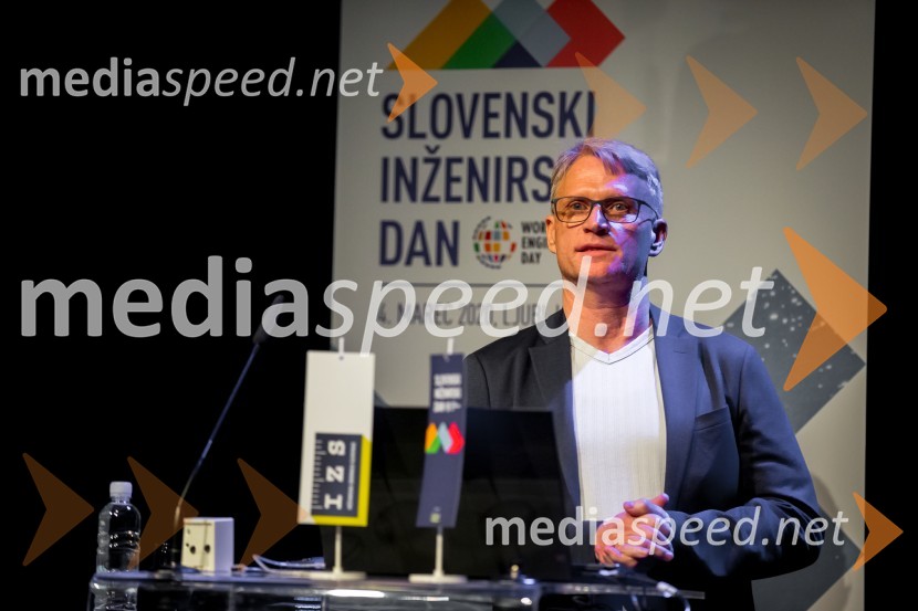  Andrej Ržišnik, direktor podjetja Protim Ržišnik PercSlovenski inženirski dan