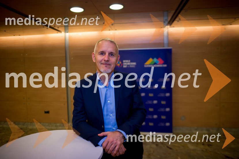 Michael Proprenter, glavni direktor za področje predorogradnje podjetja iC consulenten Ziviltechniker GesmbHSlovenski inženirski dan
